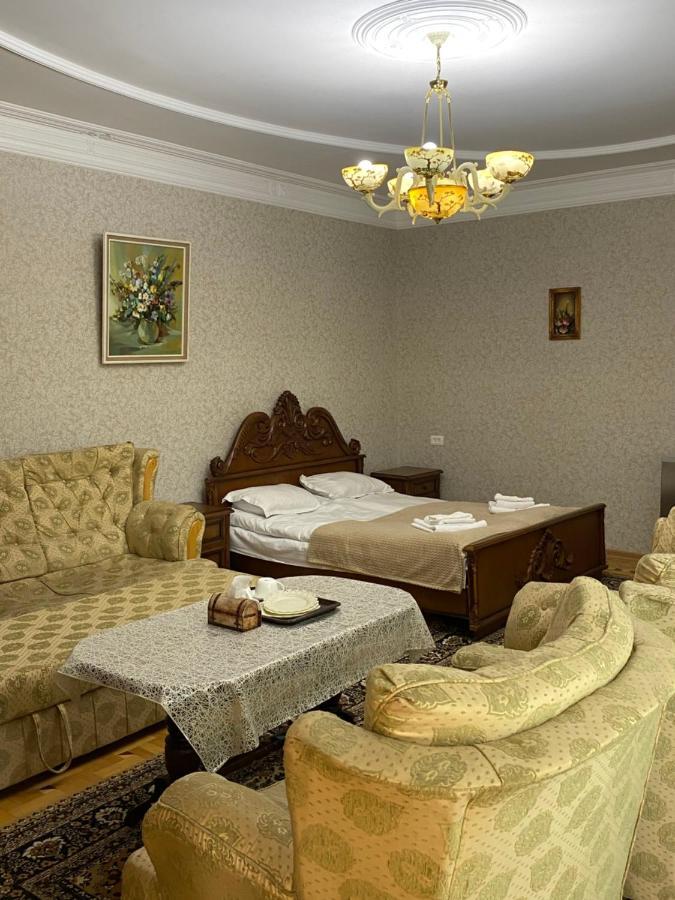 Hestia Hotel Gjoemri Buitenkant foto